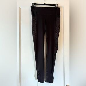 Athleta Black Leggings with polka dots size XS